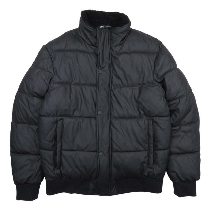 ZARA アウター　ブルゾン　ボア襟付きブラックジャケット ZARA（ザラ） ボア襟 ジップアップ 中綿 ジャケット キルティング