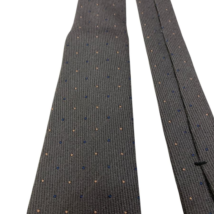 美品 GUCCI グッチ ドット柄 シルクウール レギュラーネクタイ グレー系 メンズ 古着 中古 USED GUCCI（グッチ） 美品 ドット柄 シルクウール レギュラーネクタイ
