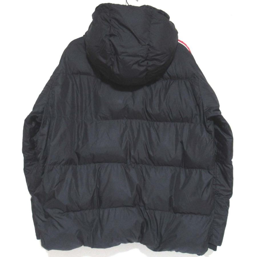 Bally（バリー） 美品 袖ロゴライン フーディー ナイロン パデッド