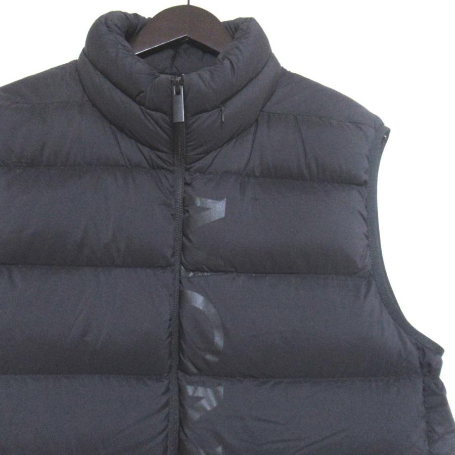 美品 MONCLER モンクレール AMAK ロゴプリント フード収納 ナイロン ダウンベスト H20911A00110 サイズ4 ブラック メンズ 古着 中古の画像