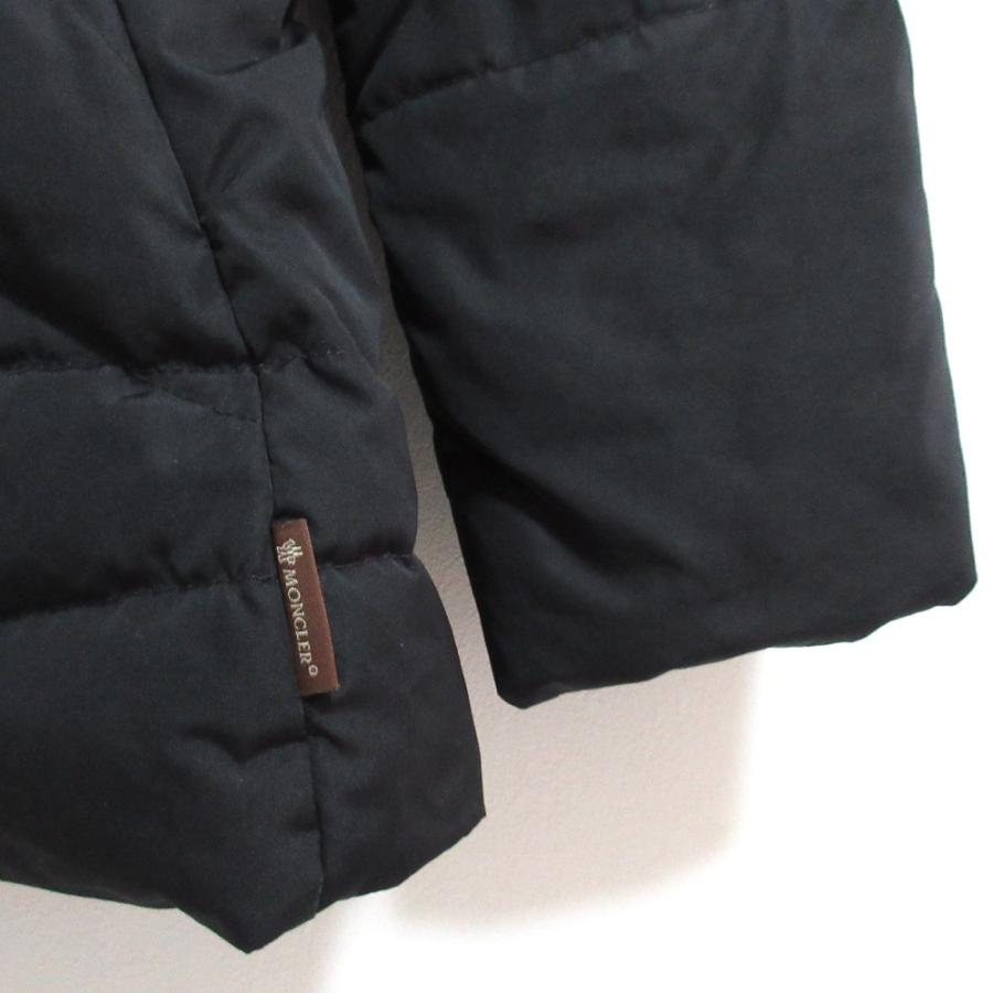 MONCLER（モンクレール） 美品 ビッグカラー キルティングダウン 
