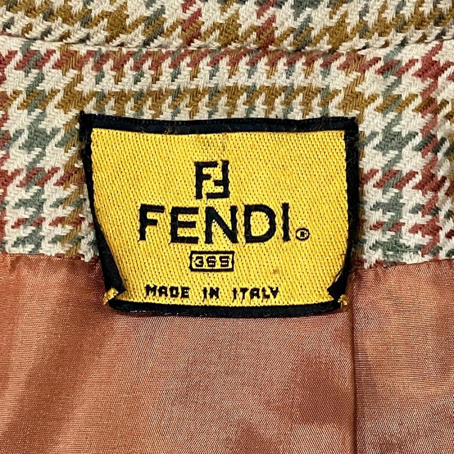 FENDI（フェンディ） 美品 ヴィンテージ グレンチェック レザーボタン