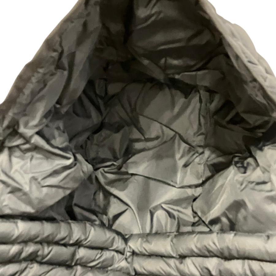 MONCLER（モンクレール） 美品 MORANDIERES フーデッド キルティング