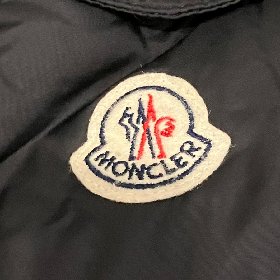 MONCLER（モンクレール） 美品 MORANDIERES フーデッド キルティング