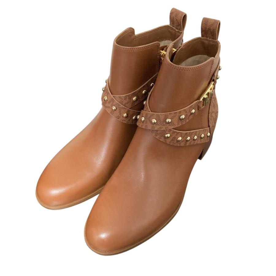 MICHAEL KORS モノグラムスタッズつきブーツ MICHAEL KORS（マイケルコース） 新品同様 MKシグネチャー スタッズ