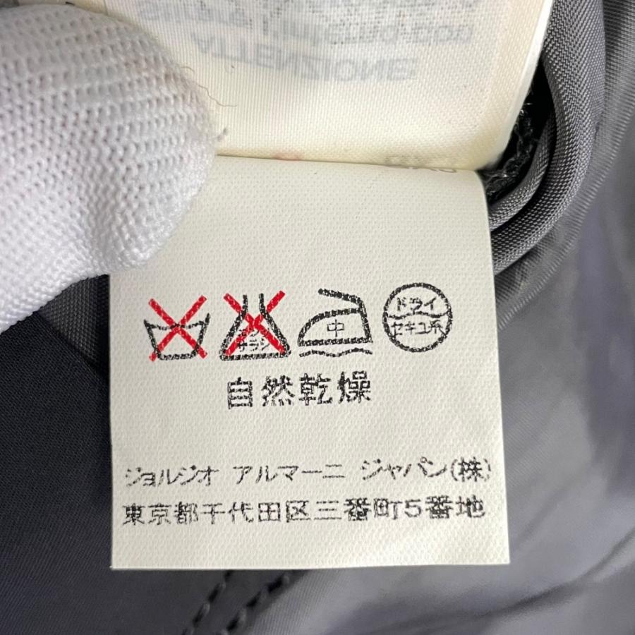 アルマーニコレツォーニ　黒テーラードカラースーツ　美品 ARMANI COLLEZIONI（アルマーニコレッツォーニ）の「新品