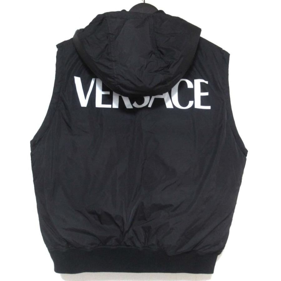 VERSACE（ヴェルサーチェ） 美品 ヴェルサーチ 2021年モデル ロゴ 
