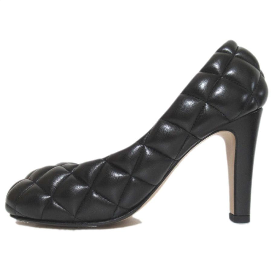 新品未使用品 ボッテガヴェネタ パデッドカセット キルティング レザー パンプス ほぼ未使用 ボッテガヴェネタ パデッドカセット キルティング