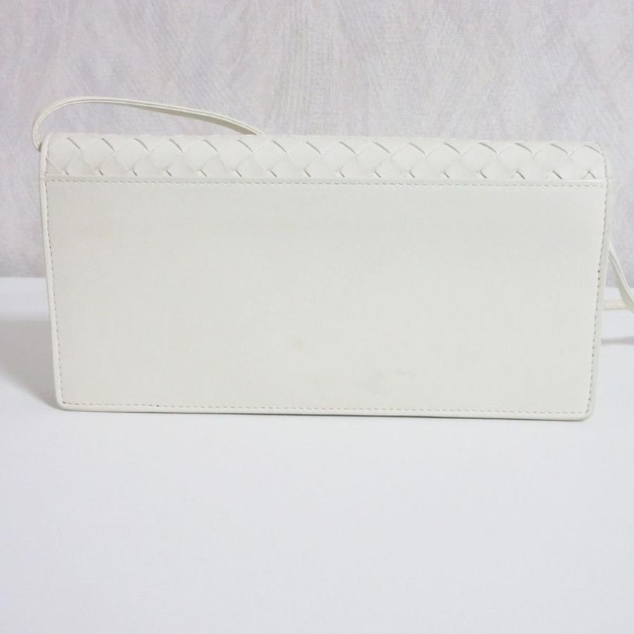 美品 BOTTEGA VENETA ボッテガヴェネタ イントレチャート レザー フラップ ミニショルダーバッグ ポシェット ホワイト 598290 レディース 古着 中古 USED 美品 BOTTEGA VENETA ボッテガヴェネタ イントレチャート レザー
