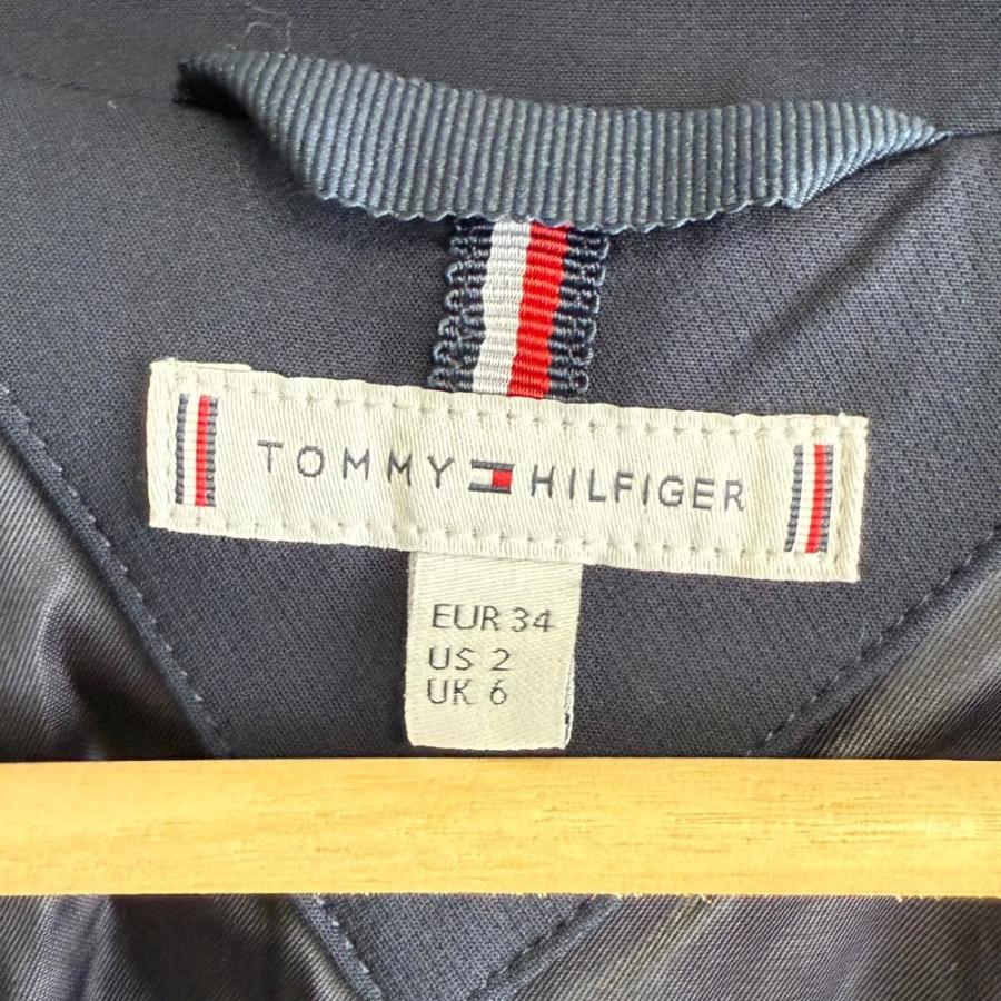 TOMMY HILFIGER（トミー・ヒルフィガー） 美品 ストレッチ 金釦