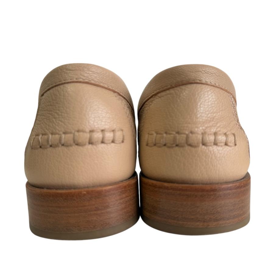 【美品】サルバトーレフェラガモ　ベージュ レザー ローファー　7EE 美品 Salvatore Ferragamo サルヴァトーレフェラガモ MARYAN