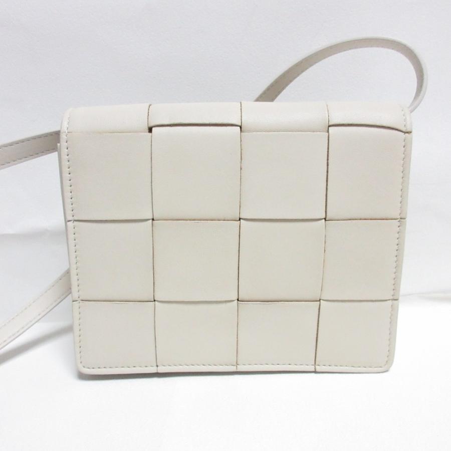 美品 BOTTEGA VENETA ボッテガヴェネタ カセット マキシイントレ