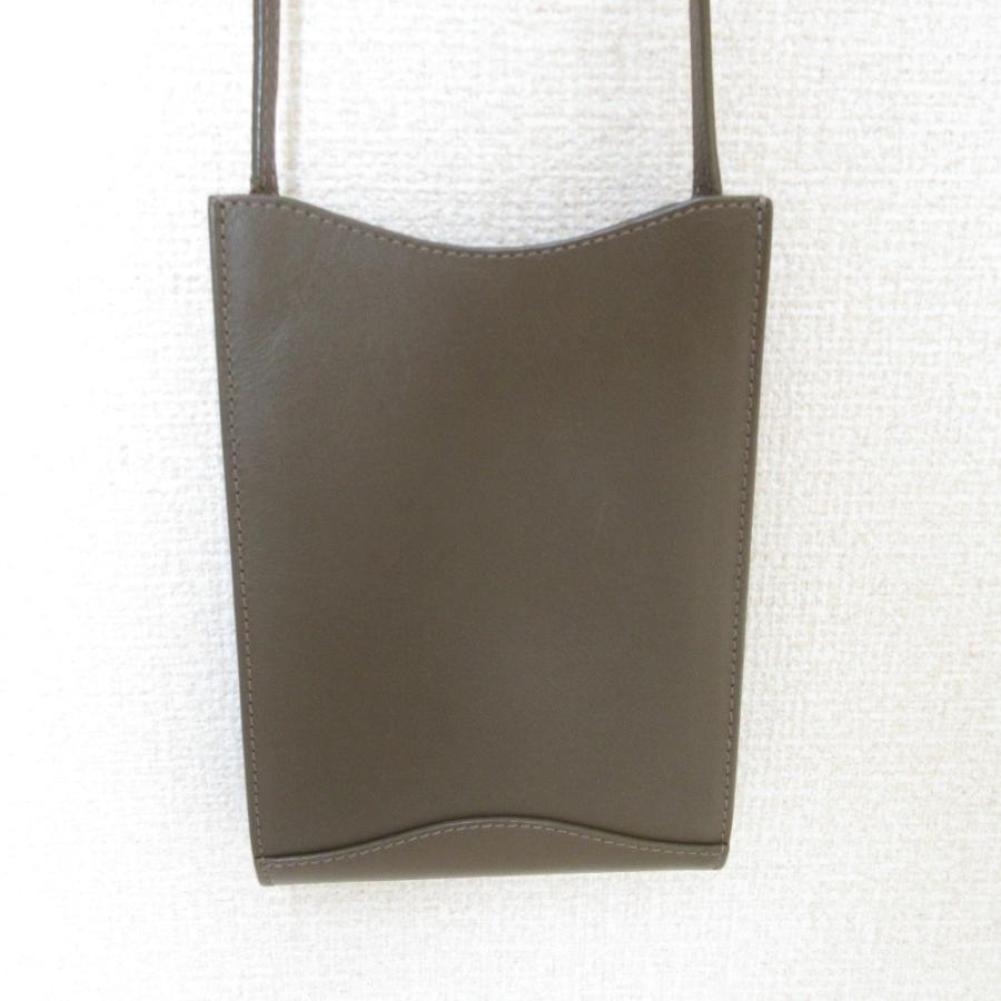 A.P.C.（アーペーセー） 美品 JAMIE レザー ネックポーチ クロスボディ 