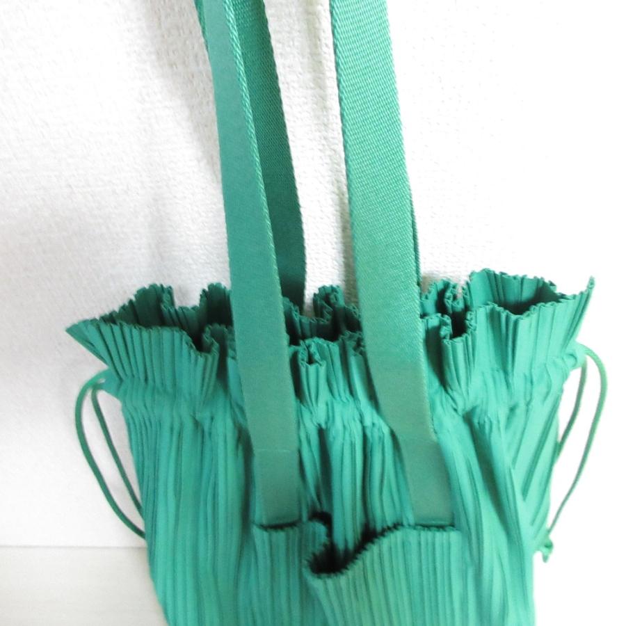 PLEATS PLEASE（プリーツ プリーズ） 美品 23SS PLEATS PLEASE ISSEY