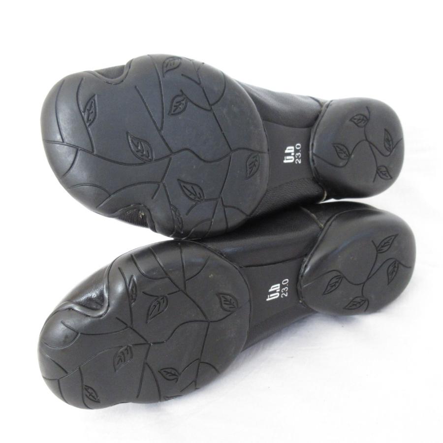 【未使用】SENSO UNICO t.b カットワーク　ショートブーツ　花柄　黒 未使用】SENSO UNICO t.b カットワーク ショートブーツ 花柄 黒 【公式