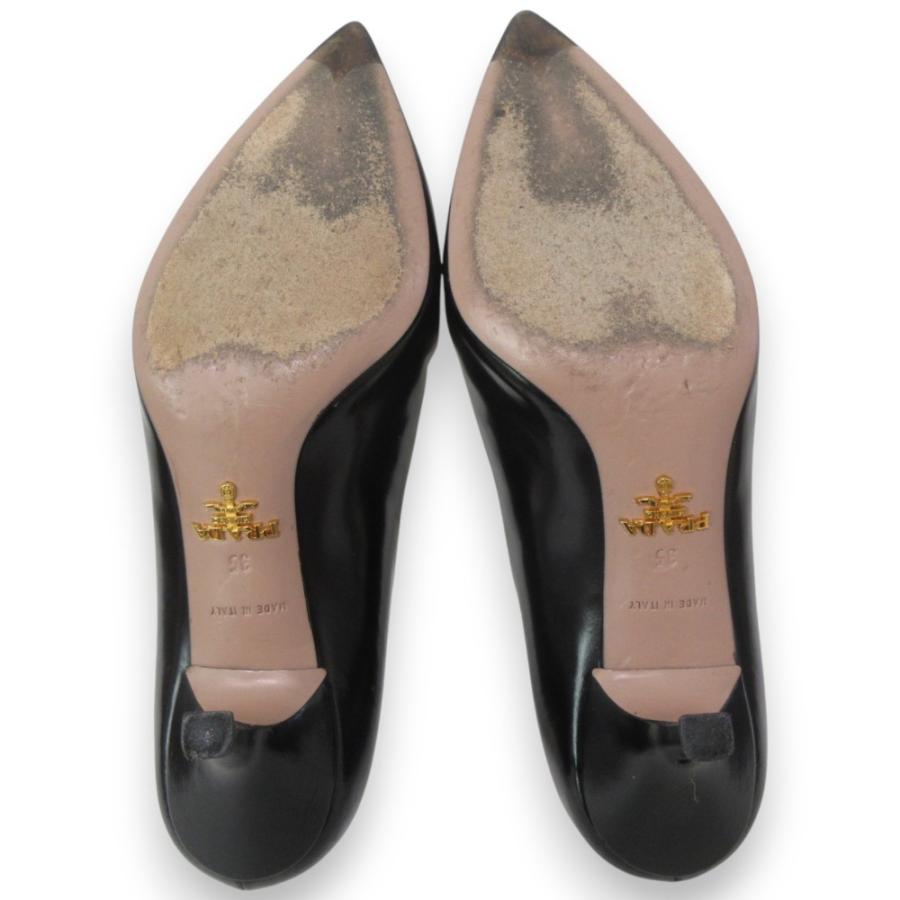 PRADA 美品 プラダ SPAZZOLATO レザー ポインテッドトゥ クロス  