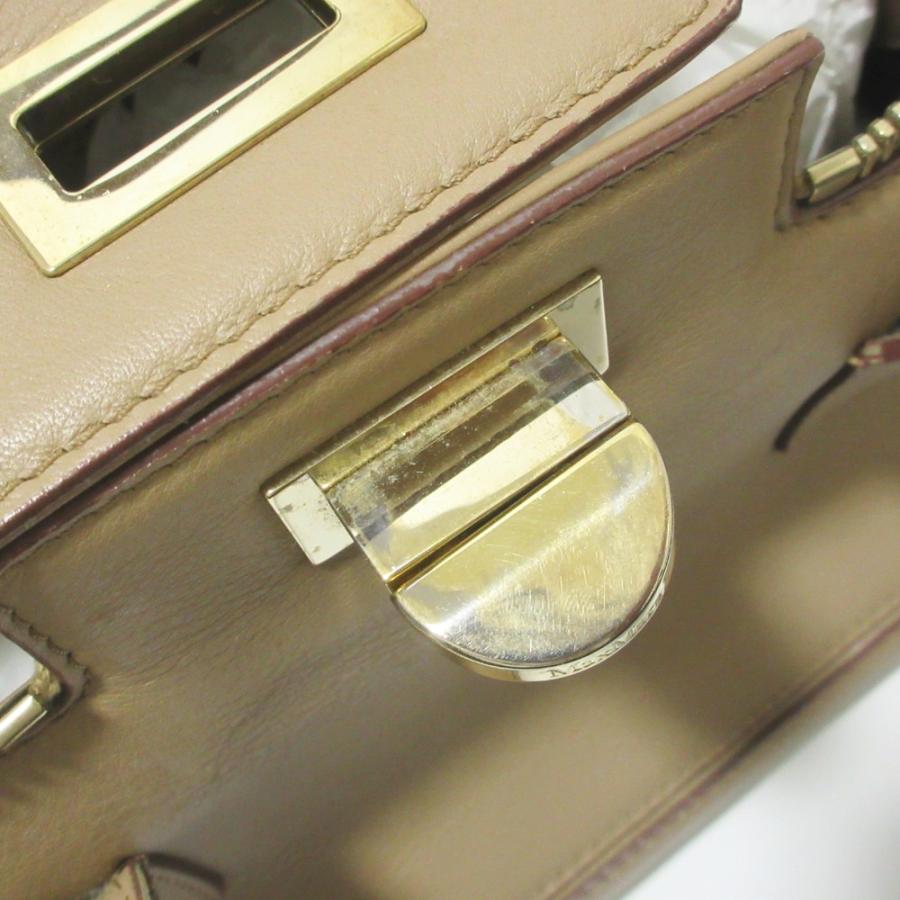 Max Mara（マックスマーラ） 良品 マルゴー レザー ターンロック 