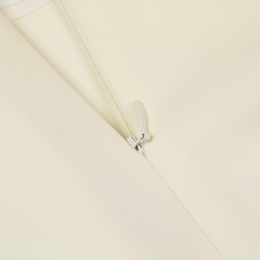 美品 23AW yori ヨリ タックショルダーブラウス 長袖 プルオーバー YR21-23110AW サイズ36 ホワイト レディース 古着 中古 USED Yori 美品 23AW yori ヨリ タックショルダーブラウス 長袖 プル