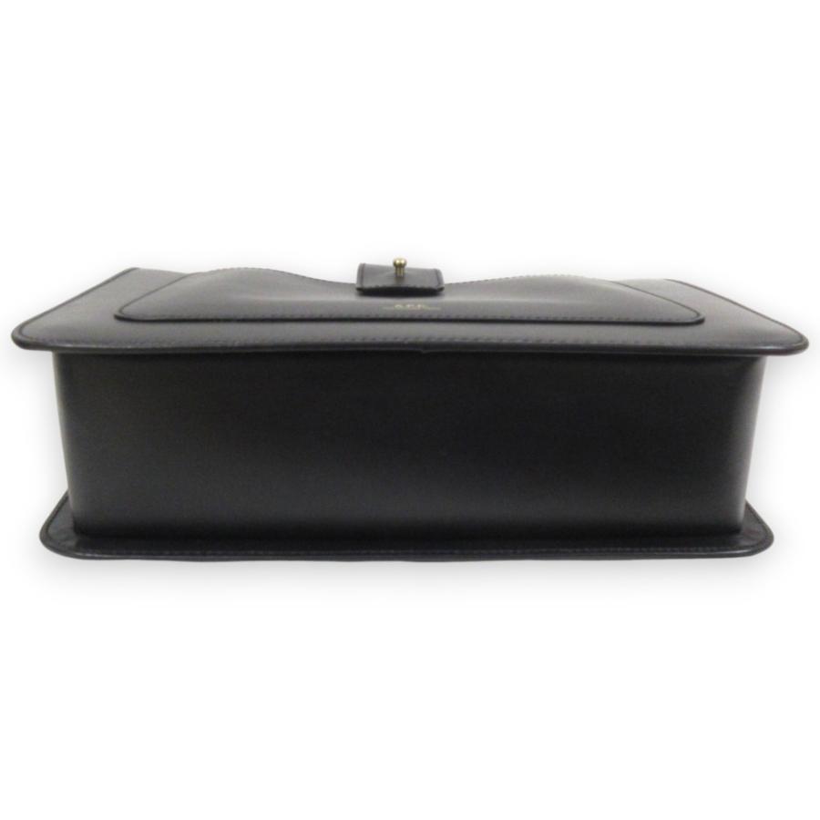 A.P.C.（アーペーセー） 美品 A.P.C SAC ALBANE レザー クロスボディー 