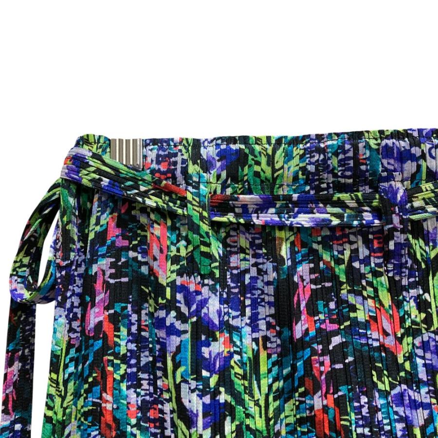 レディース イッセイミヤケ ISSEY MIYAKE プリーツラップスカート