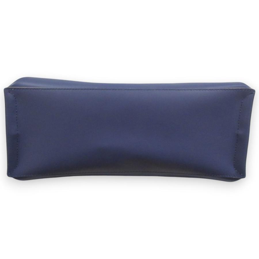 IACUCCI 美品 イアクッチ マルゲリータ M RUGA レザー トート