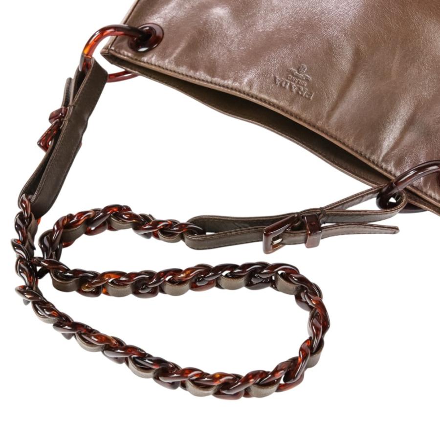 PRADA（プラダ） 美品 プラスチックチェーン レザー ショルダーバッグ