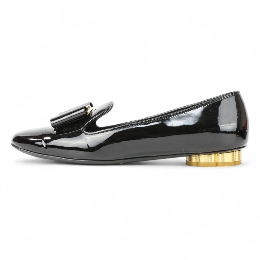 美品 Salvatore Ferragamo サルヴァトーレフェラガモ SARNO 1.5cm 