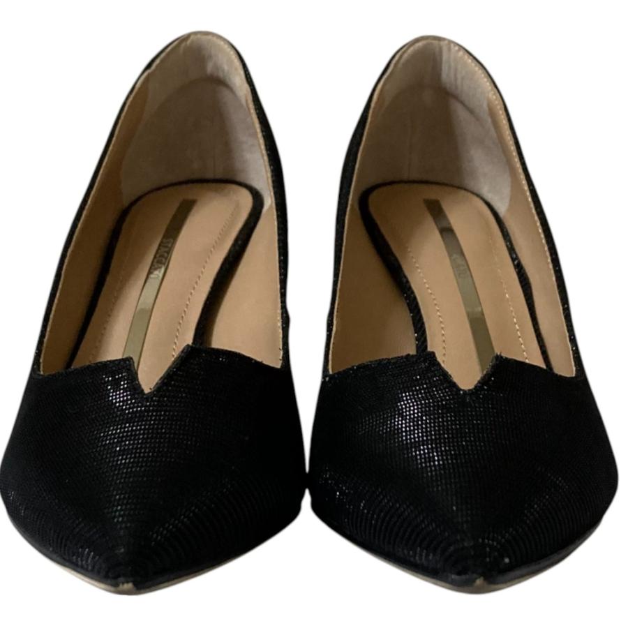 美品 STACCATO スタッカート ポインテッドトゥ Vカット ハイヒール