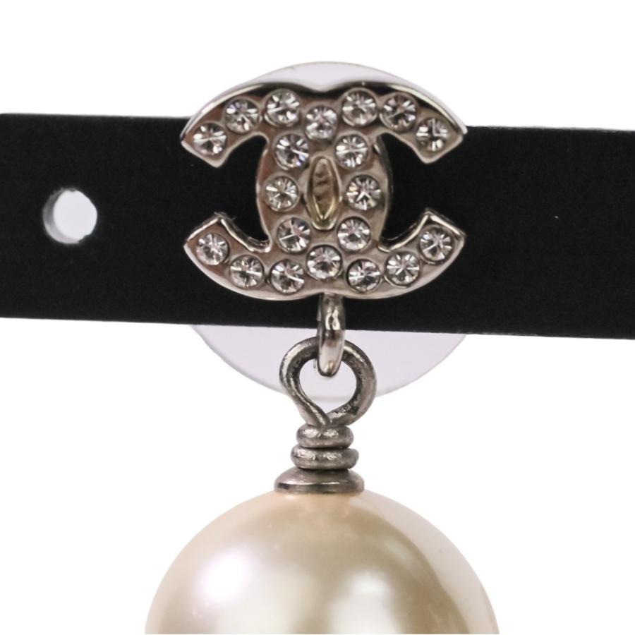 CHANEL（シャネル） 良品 16V フェイクパール＆ラインストーン ココ