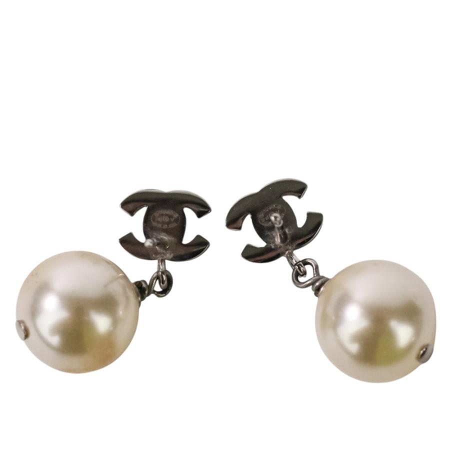 CHANEL（シャネル） 良品 16V フェイクパール＆ラインストーン ココ