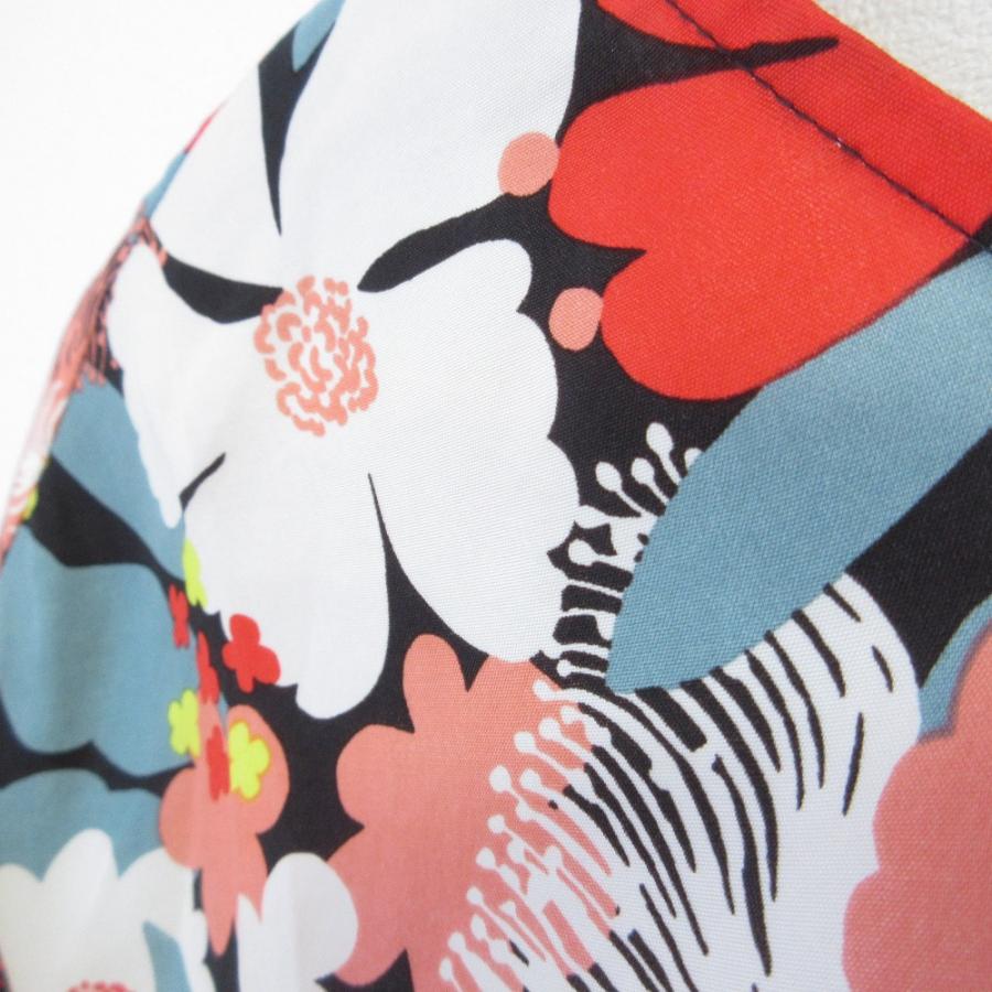 未使用 23AW marimekko マリメッコ ANTIIKKI SUVIKIMPPU フラワー柄 バックリボン 半袖 ブラウス サイズ36 レッド レディース 古着 中古 USED marimekko（マリメッコ） 未使用 23AW marimekko ANTIIKKI SUVIKIMPPU