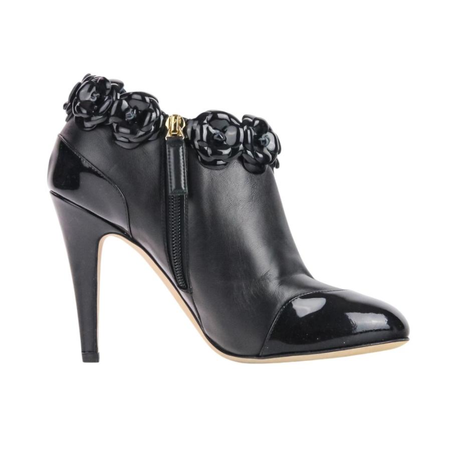 CHANEL（シャネル） 未使用 カメリア パテント×レザー ショートブーツ