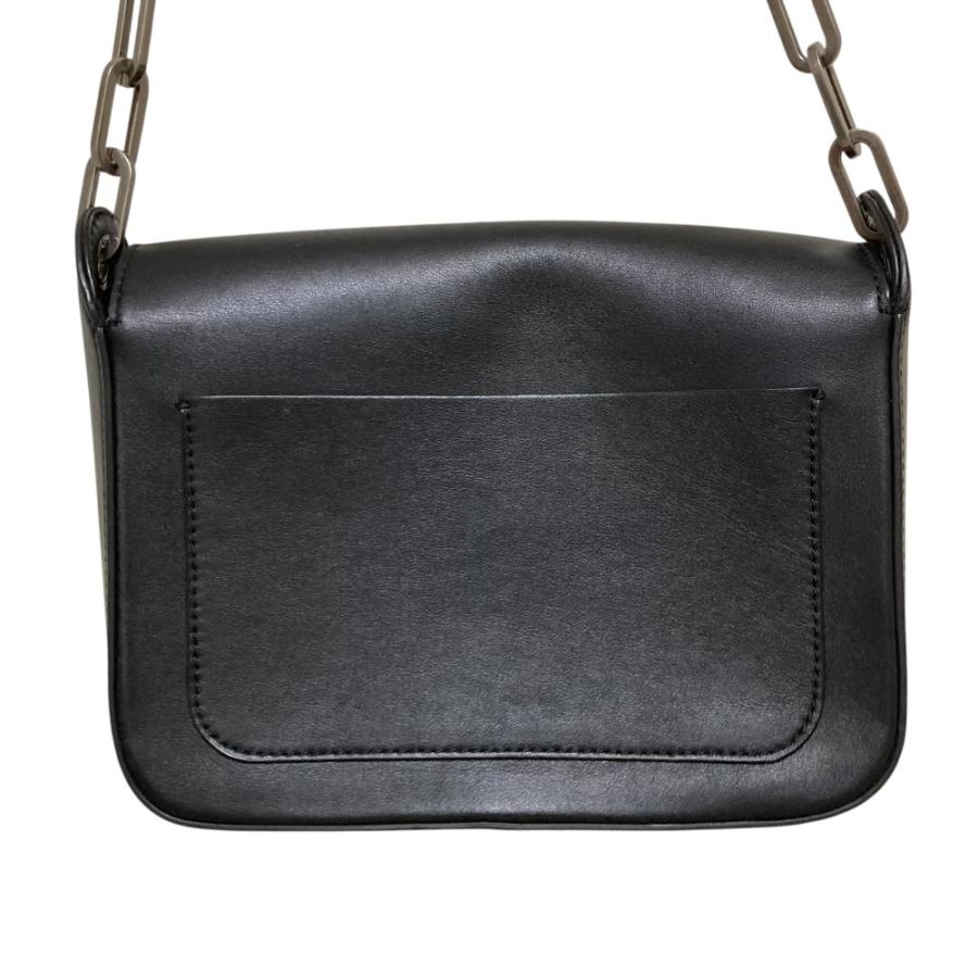 COCCINELLE（コチネレ） 良品 レザー フラップ チェーンショルダー 