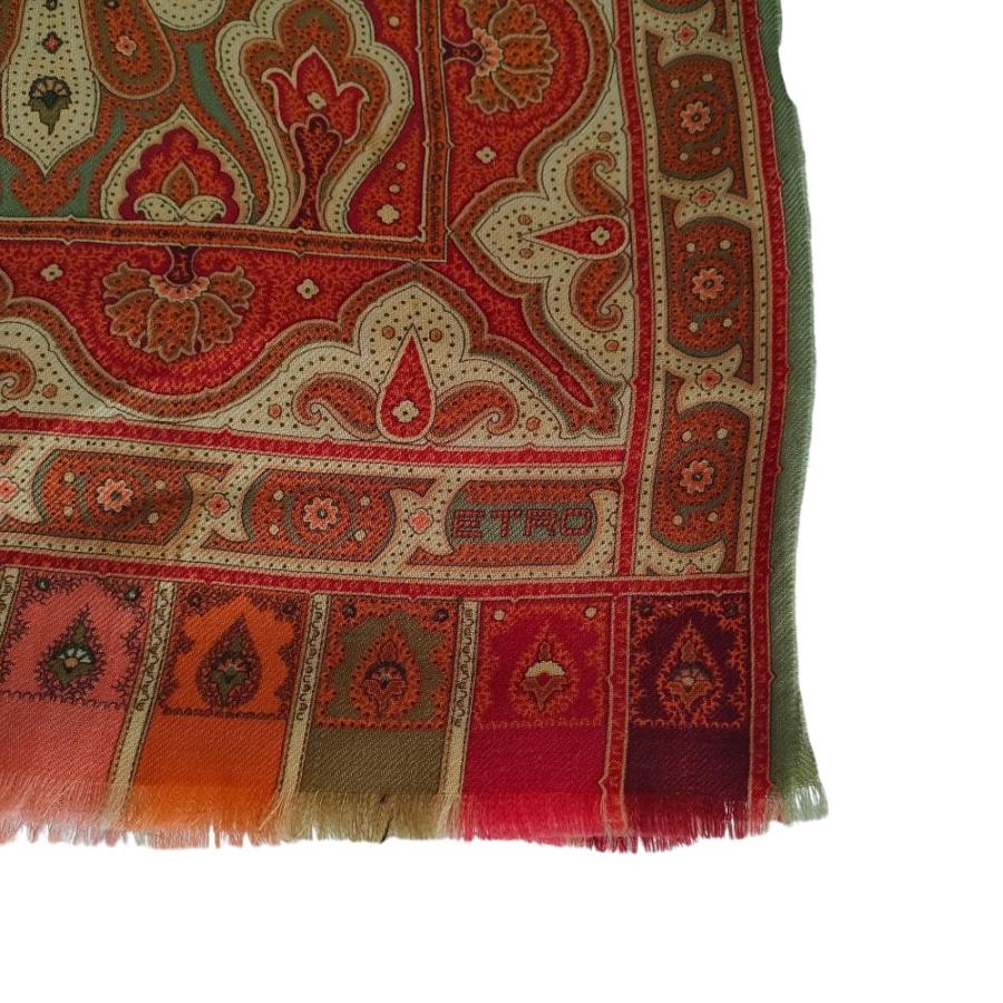 ETRO エトロ　ウールシルク　大判ストール　ペーズリー　グリーン系マルチカラー ETRO エトロ ウール×シルク レトロ ペイズリー柄 大判 ストール