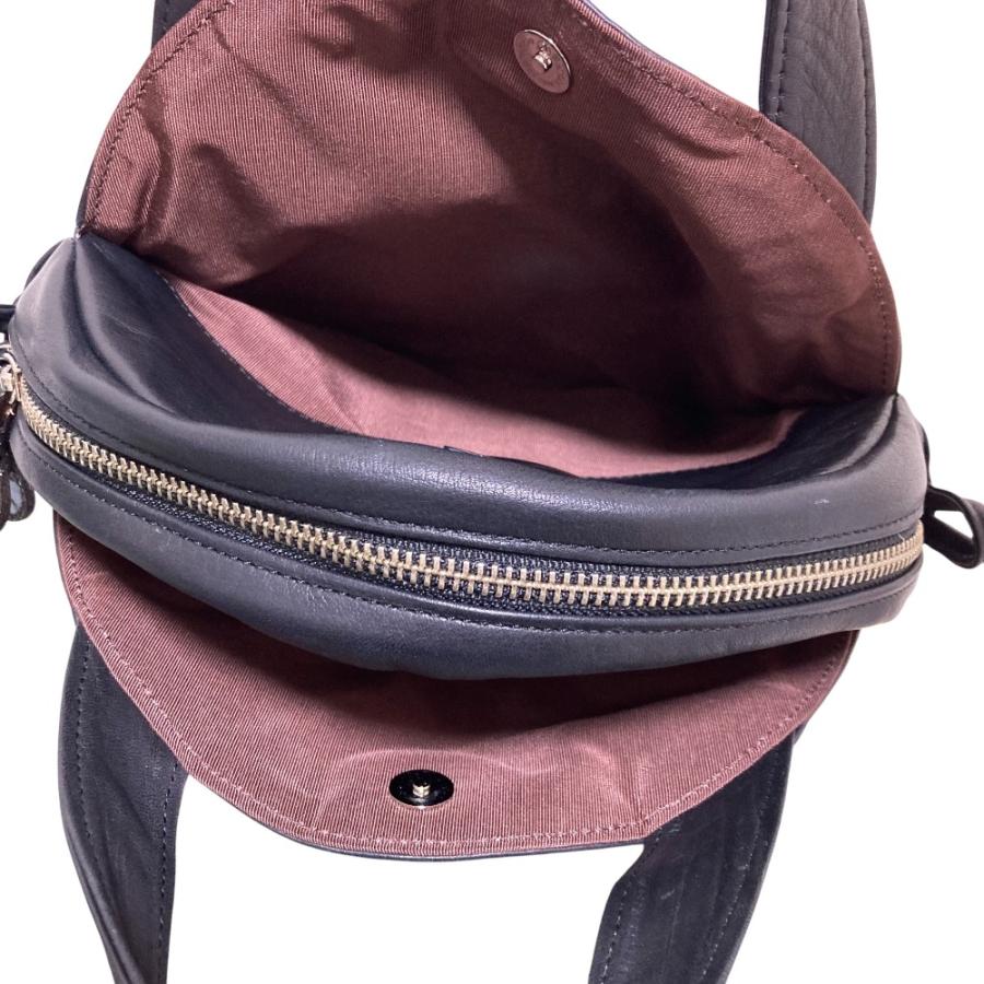 【美品】LILY リリィ アポロン クロコ型押し ショルダーバッグ 丸型 レザー 美品 LILY リリー アポロン クロコ型押し レザー 2WAY ラウンド