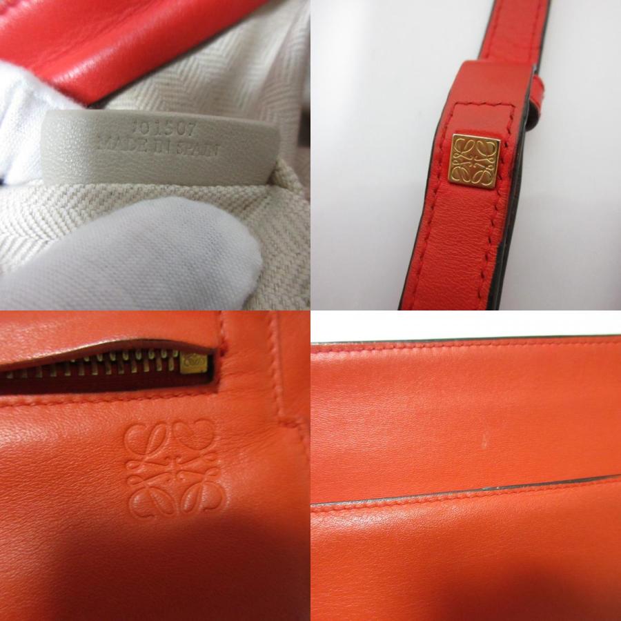 LOEWE ロエベ ラージダブルポーチ レッド  レディース 古着 中古 USED LOEWE（ロエベ） ラージダブルポーチ レッド レディース 古着 中古
