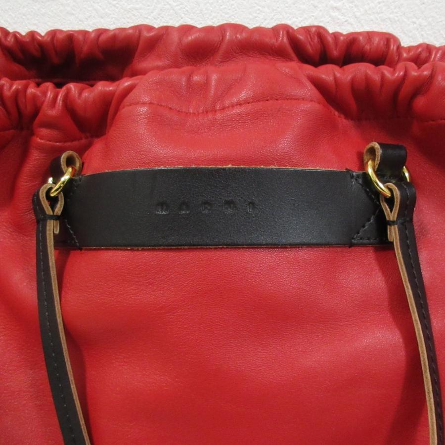 MARNI マルニ　レザー　リュック ナップサック　ハンドバッグ　黒　赤 MARNI（マルニ） 美品 レザー 巾着 バックパック ナップサック