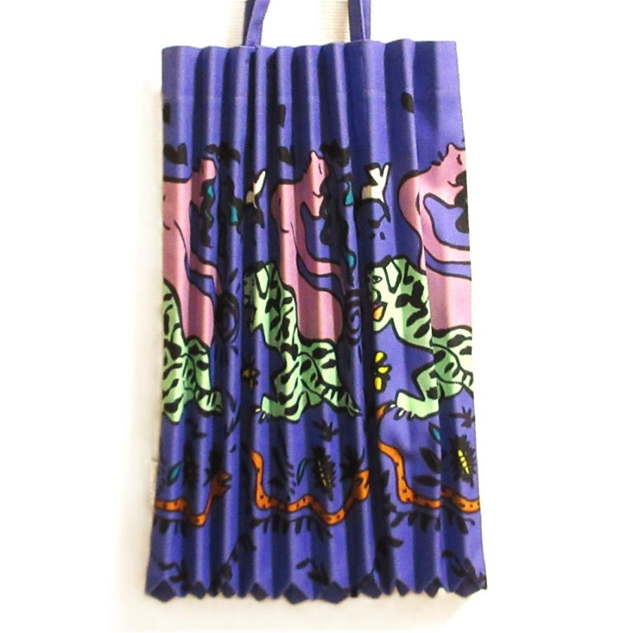 me ISSEY MIYAKE 美品 ミー イッセイミヤケ トランク プリーツ