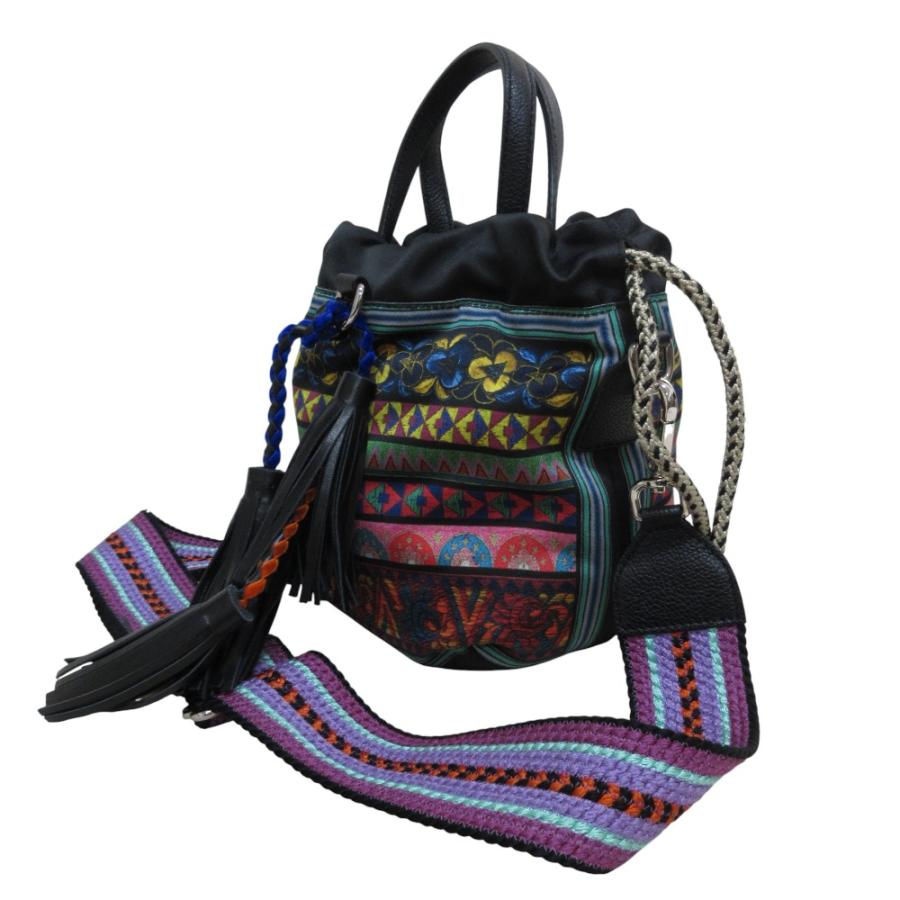 ETRO（エトロ） 新品同様 タッセル ナイロン レザー 2way ハンドバッグ