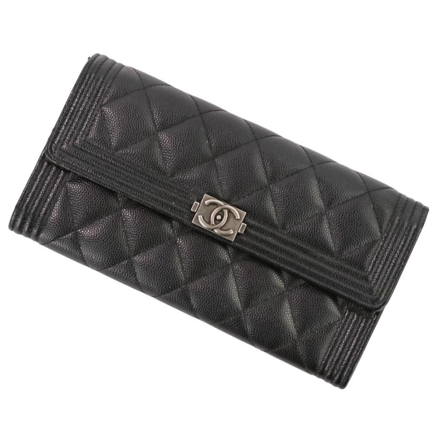 CHANEL（シャネル） 美品 ボーイシャネル キャビアスキン 二