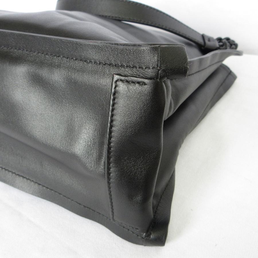 未使用 Salvatore Ferragamo サルヴァトーレフェラガモ VARA BOW BAG