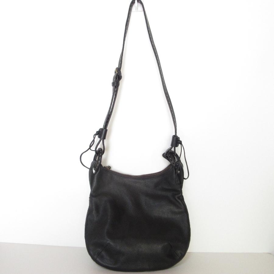genten ゲンテン ムース　ショルダーバッグ レザー genten（ゲンテン） 新品同様 ムース レザー ショルダーバッグ