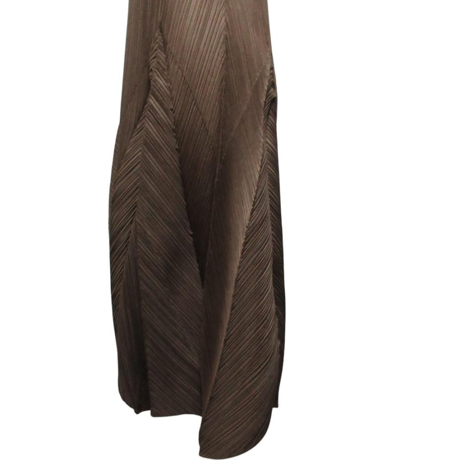 PLEATS PLEASE（プリーツ プリーズ） 美品 PLEATS PLEASE ISSEY MIYAKE