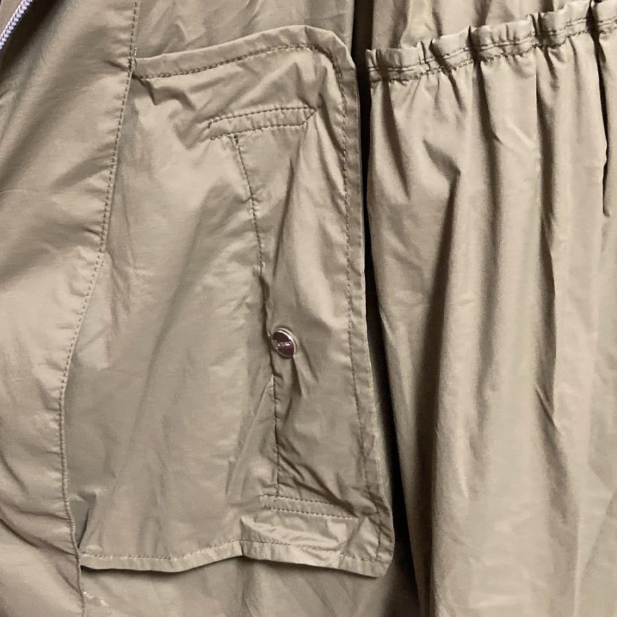 HERNO（ヘルノ） 良品 A-Shape LIGHT NYLON STRETCH ジップアップ