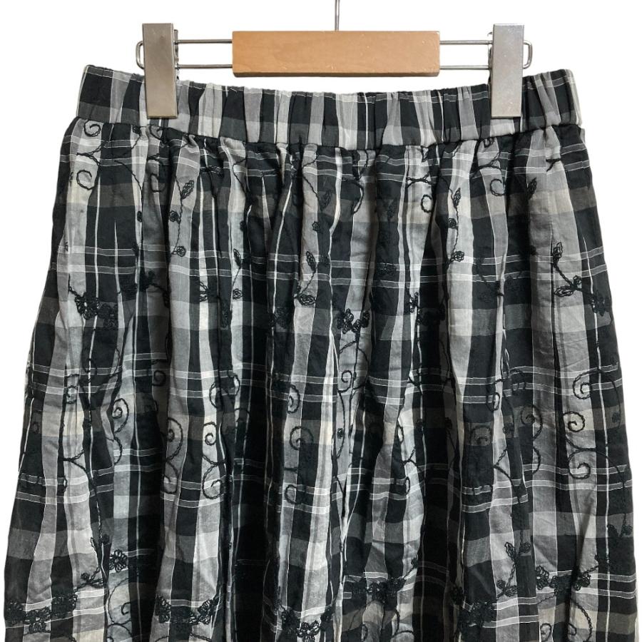 INGEBORG（インゲボルグ） 美品 チェック エンブロイダリー イージー  