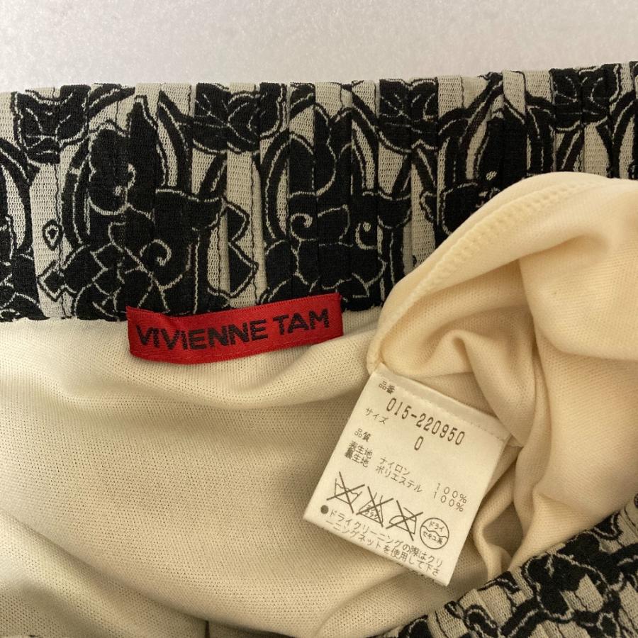 VIVIENNE TAM（ヴィヴィアンタム） 美品 フラワープリント プリーツ