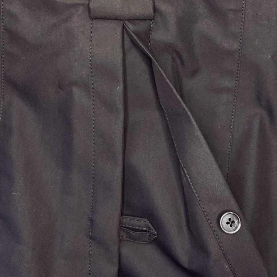 HERNO（ヘルノ） 新品同様 裏地総柄 ノーカラーシングルトレンチコート