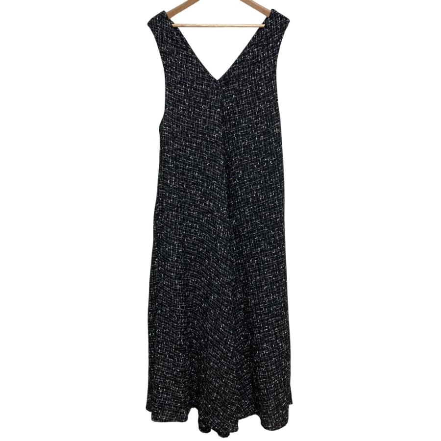 BEARDSLEY ビアズリー　ジャンパースカート　黒 BEARDSLEY（ビアズリー） 美品 23AW BEARDSLEY ツイードフレアー