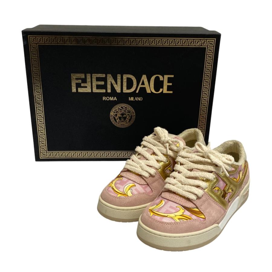 FENDI（フェンディ） 新品同様 FENDACE フェンダーチェ ヴェルサーチ 