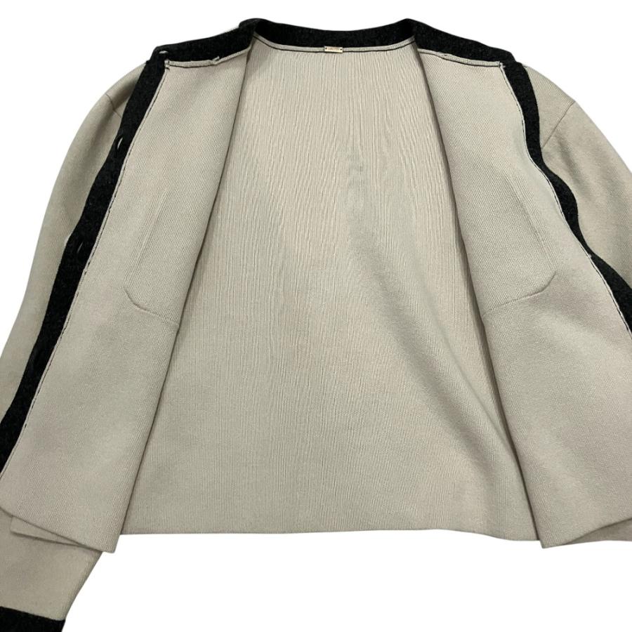 良品 25AW Mila Owen ミラオーウェン フェイス金釦カーデ ニット カーディガン 0 アイボリー レディース 古着 中古 USED Mila Owen（ミラオーウェン） 良品 25AW Mila Owen フェイス金釦カーデ